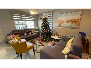 VENTA DE CASA EN CONDADO DEL REY  DORADO SPRINGS