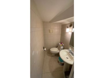 VENTA DE CASA EN CONDADO DEL REY  DORADO SPRINGS