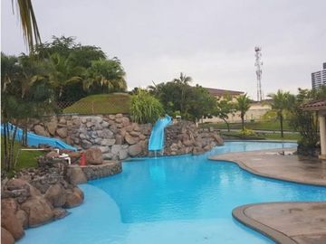 VENTA DE CASA EN CONDADO DEL REY  DORADO SPRINGS