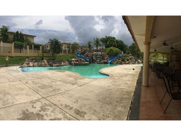 VENTA DE CASA EN CONDADO DEL REY  DORADO SPRINGS