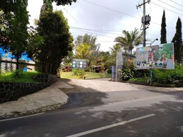 Rumah murah Hunian premium asri sejuk Pinggir jl Raya kolonel masturi