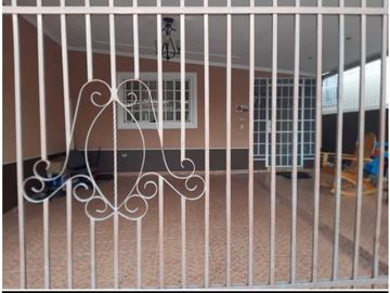 Se Vende Hermosa Casa en Villas de Villa Lucre