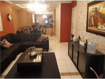 Se Vende Hermosa Casa en Villas de Villa Lucre