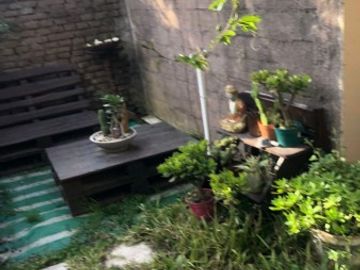 Venta de Casa Multifuncional en Olivos.