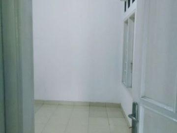 Rumah di Beji, 2.5Lt, Minimalis dlm Prmhn di Tanah Baru
