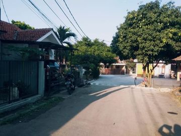 Rumah di Beji, 2.5Lt, Minimalis dlm Prmhn di Tanah Baru