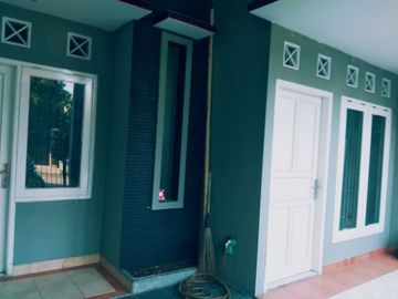 Rumah di Beji, 2.5Lt, Minimalis dlm Prmhn di Tanah Baru