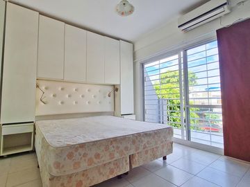 Moderno e Impecable Duplex 2 amb con doble balcón y amoblamiento