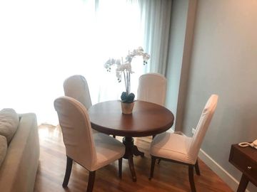 1BR Condo For Rent/Lease 1 Bedroom in Amorsolo Tower Rockwell Makati City