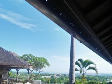 DIJUAL MURAH VILLA CANTIK, 4 KAMAR LOKASI DEKAT TOL BALI MANDARA