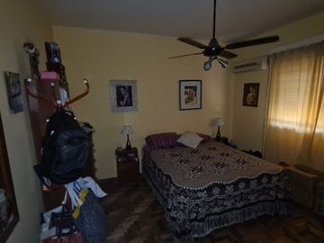 Casa para 2 Familias en venta en Monte Chingolo