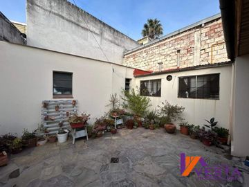 Corrientes al 1300-Casa-Venta-Macrocentro