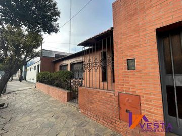 Corrientes al 1300-Casa-Venta-Macrocentro