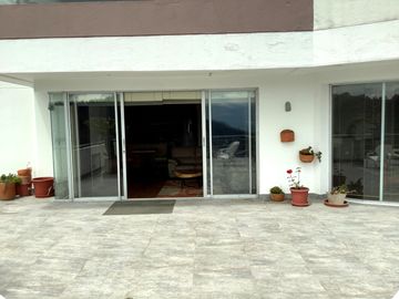 VENTA SUITE GRANDE - González Suárez   Vista panorámica al Valle de Tumbaco
