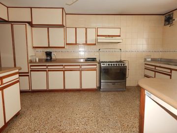 casa en venta en altos del prado (norte). Cod V87976