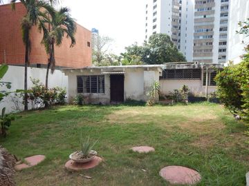 casa en venta en altos del prado (norte). Cod V87976