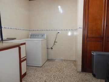 casa en venta en altos del prado (norte). Cod V87976