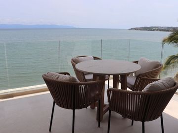 Departamento amueblado  a pie de playa en Bucerias, Nayarit