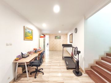 Rumah Cantik SHM 3 Lantai 15 Mnt ke Bintaro Jaya Xchange J-52928