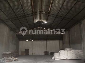 Gisewakan Gudang 88 Kamal Tegal Alur 400 Meteram