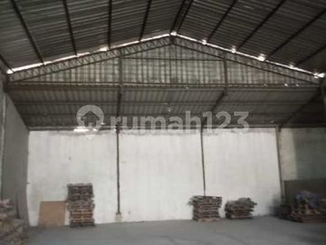 Gisewakan Gudang 88 Kamal Tegal Alur 400 Meteram