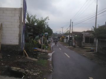 RUMAH 2 LANTAI FASILITAS MEWAH SUDAH ONE GATE SYSTEM DI SINGOSARI MALANG