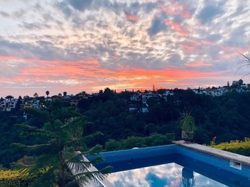 Excelente Casa Sola en Exclusivo Fraccionamiento con Vista Panorámica a la Cañad