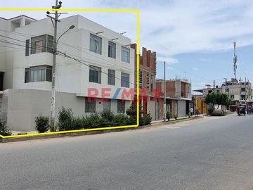 ¡GRAN OPORTUNIDAD DE INVERSIÓN! CASA EN VENTA  con 20 Habitaciones y 2 Minidepartamentos en Lambayeque 

BENEFICIOS DE LA CASA:
Ubicada estratégica