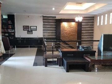 Dijual Rumah Besar Dan Mewah Di Kawasan Elite Renon Denpasar