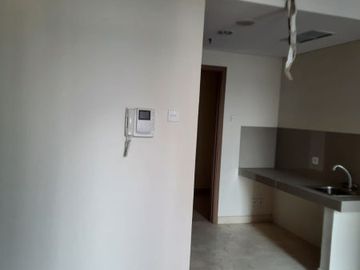 Apartemen Puri Orchard Studio Dijual 470 Jt nego Lantai Tinggi Puri Indah