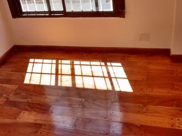 Casa PH en venta en Lanus Oeste