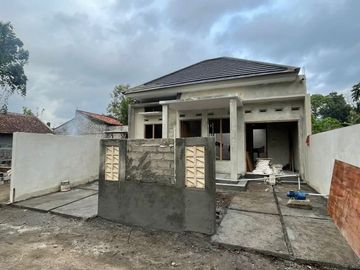 RUMAH CANTIK HARGA MURAH DI BERBAH