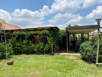casa en venta en la morada. Cod V16787