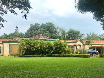 casa en venta en la morada. Cod V16787