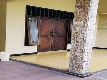 Rumah Rungkut Harapan hadap Barat, Strategis