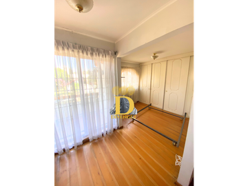 CASA EN VENTA EN CENTRO DE QUILPUÉ