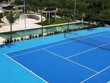 Residencia Yaxlum al norte de Mérida Yucatán,  1 planta con alberca
