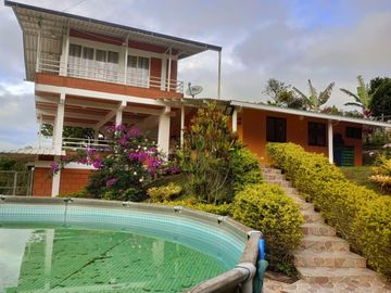 casa campestre en venta en el carmen. Cod V6290917
