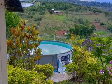 casa campestre en venta en el carmen. Cod V6290917