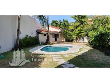 VENDO CASA 4 REC PERLAS COSTA DEL ESTE