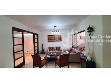 VENDO CASA 4 REC PERLAS COSTA DEL ESTE