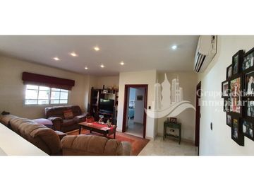 VENDO CASA 4 REC PERLAS COSTA DEL ESTE