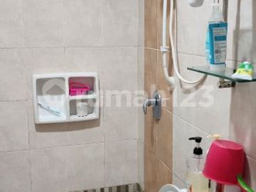 Dijual Rumah Pik 1 Garden House Rapi