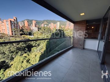 apartamento en arriendo en el poblado. Cod A71593