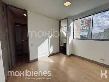 apartamento en arriendo en el poblado. Cod A71593