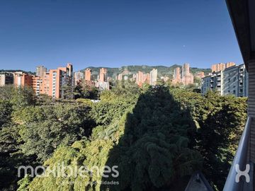 apartamento en arriendo en el poblado. Cod A71593