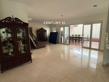 Dijual Rumah Full Furnished Dalam Cluster Ekslusive The Green BSD