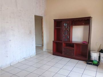 CASA EN VENTA EN ESQUINA CERCA DE FLORES MAGON CUERNAVACA