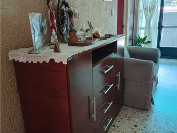 CASA EN VENTA EN ESQUINA CERCA DE FLORES MAGON CUERNAVACA