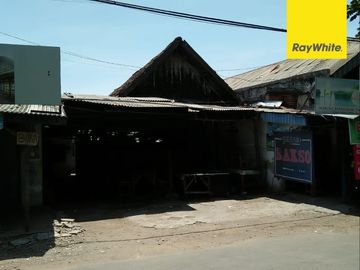 Dijual Cepat Rumah Dengan 4 KT Di Jl. Gubeng Masjid , Surabaya